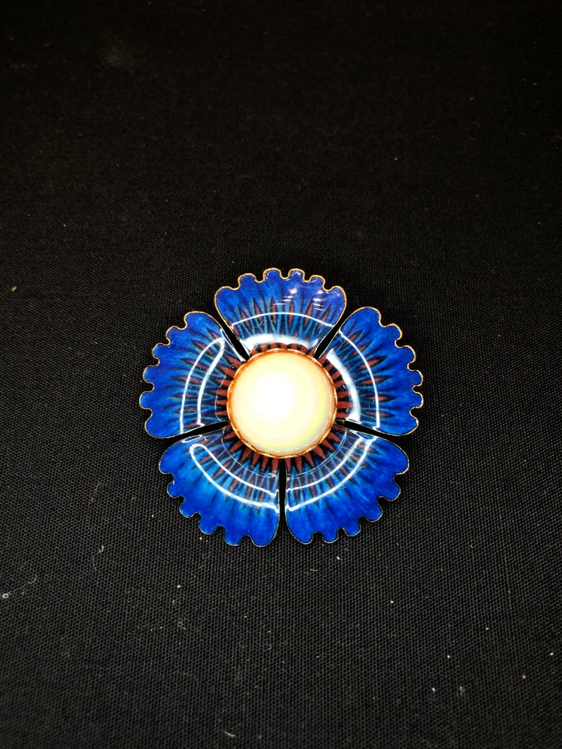 Vintage Blue Pearl Floral Brooch
