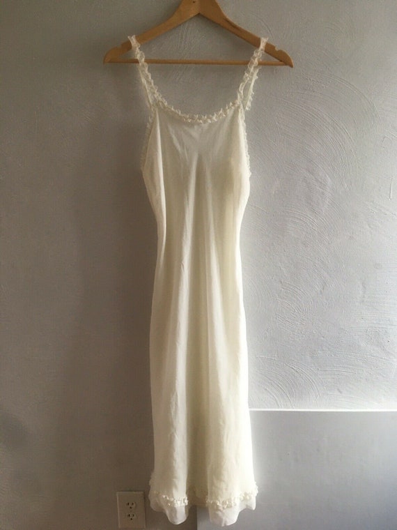 Vintage Vera Wang Semi Sheer Nightgown Size Medium Ruffled | Etsy
