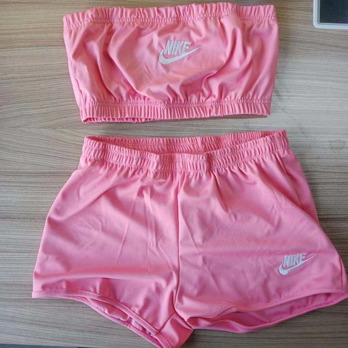 nike two piece short set