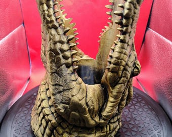 Alligator Wine Bottle Holder, Rustic Barware Decor