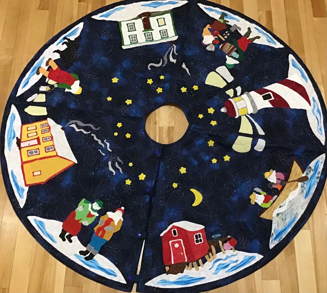 Newfoundland 03 Christmas Tree Skirt, Mummers Tree Skirt, Navy With