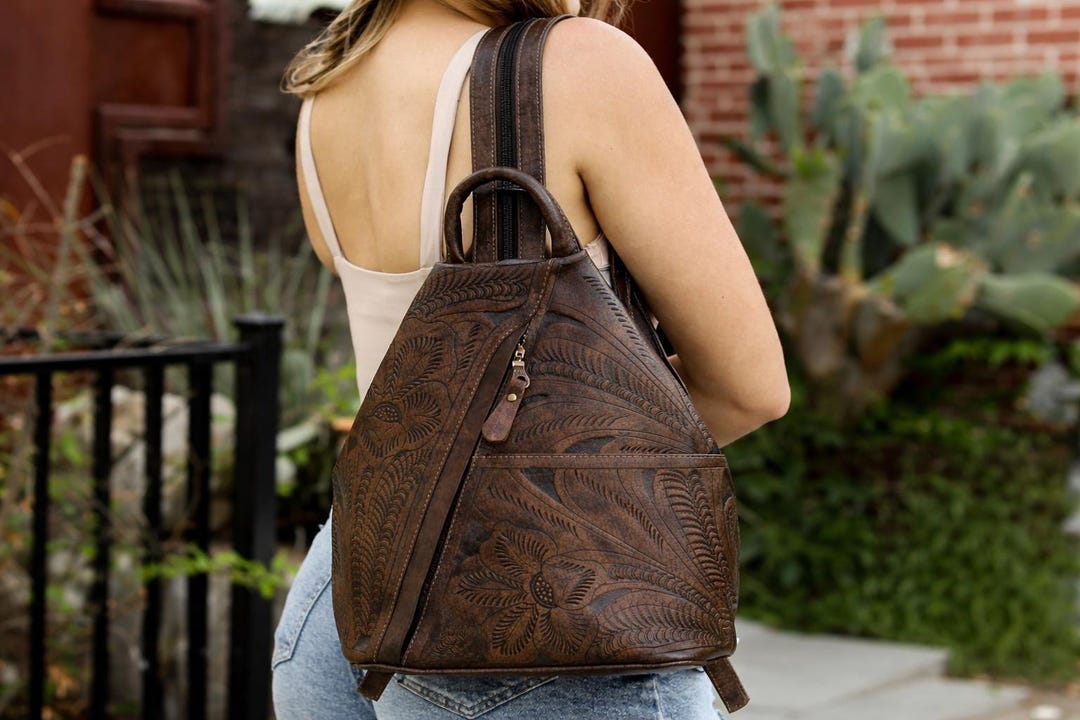 Hand Tooled Leather Convertible Backpack Purse: Western  display picture 3