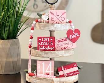 BUNDLE // Valentinstag Tiertablett Dekor // Valentinstag Schilder // Tiered Tablett Dekor // Valentinstag Tiered Tablett Dekoration