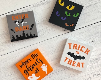 Letreros de bandeja escalonada // Letreros de Halloween // Decoración de otoño // Decoración de bandeja escalonada // De temporada // Decoración de bandeja escalonada de Halloween