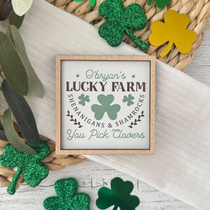 Miniaturowy znak na Dzień Świętego Patryka w ramce // O'bryan's Lucky Farm // Miniaturowy znak na Dzień Świętego Patryka // Dekoracje na Dzień Świętego Patryka // Miniaturowy znak na tacę w ramce