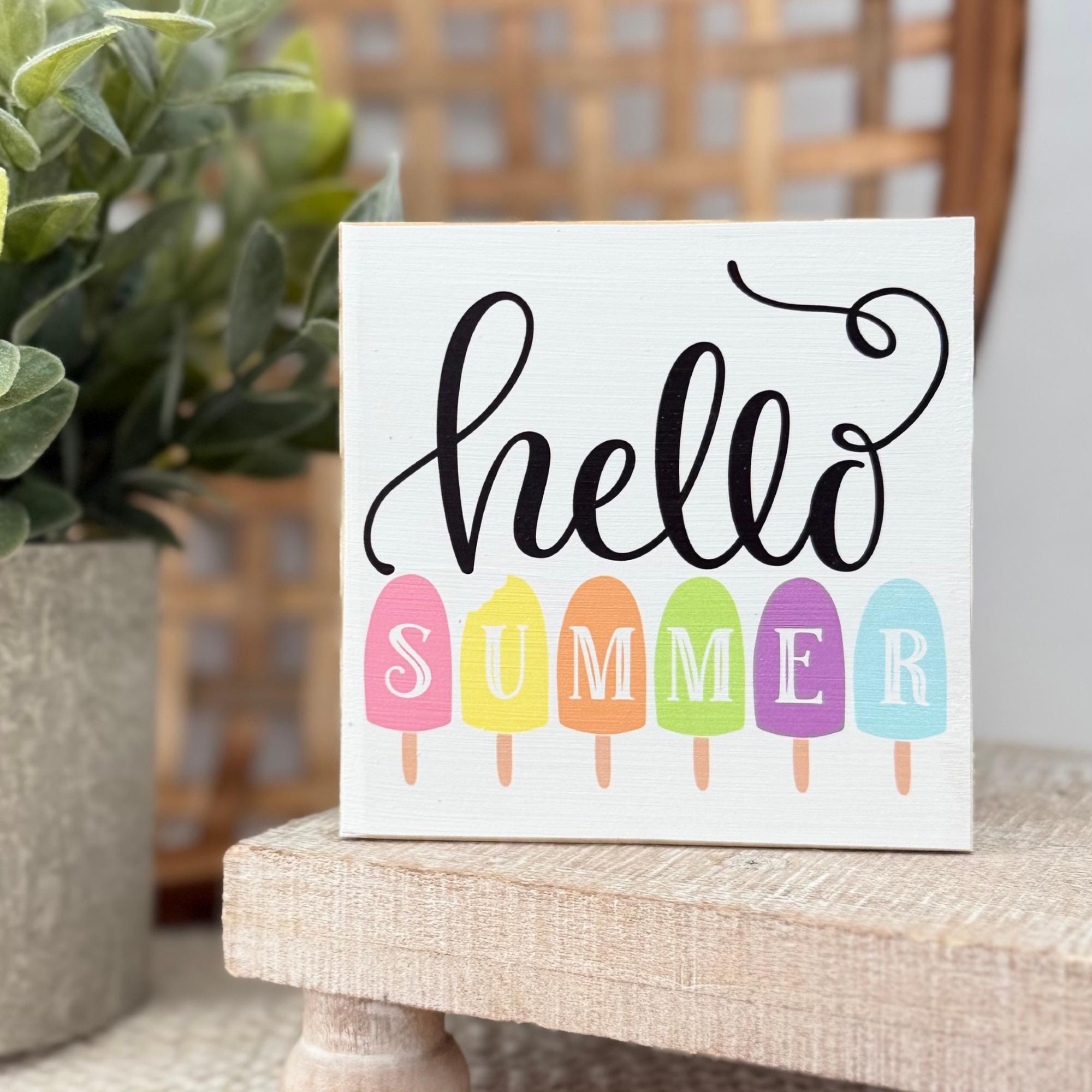 Hello Summer Wood Block Sign // Summer Tiered Tray Decor