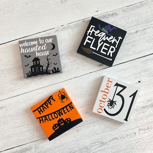 Tier Tray Signs // Halloween Signs // Fall Decor // Tiered Tray Decor // Seasonal // Halloween Tiered Tray Decor