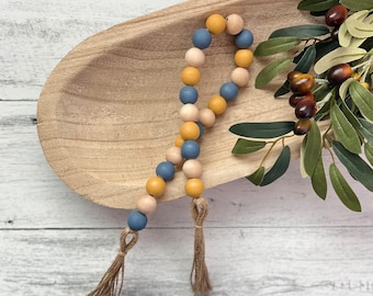 Bee Themed Wooden Bead Garland // Farmhouse Beads // Farmhouse Decor // Tiered Tray Decor // Bee & Honey Home Decor // Decorative Garland