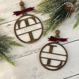 Family Initial Christmas Tree Ornament // Personalized Monogram Ornament // Christmas Tree Decor // Last Name Christmas Ornament