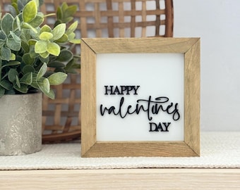 Wooden Framed Happy Valentine's Day Sign // Valentine's Day Decor // Valentine Wall or Shelf Sign // Farmhouse Valentine Mantel Decor