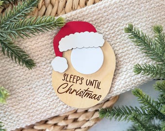 Sleeps Until Christmas Magnet // Santa Hat Christmas Countdown // Dry Erase Holiday Magnet // Wooden Christmas Refrigerator Decor