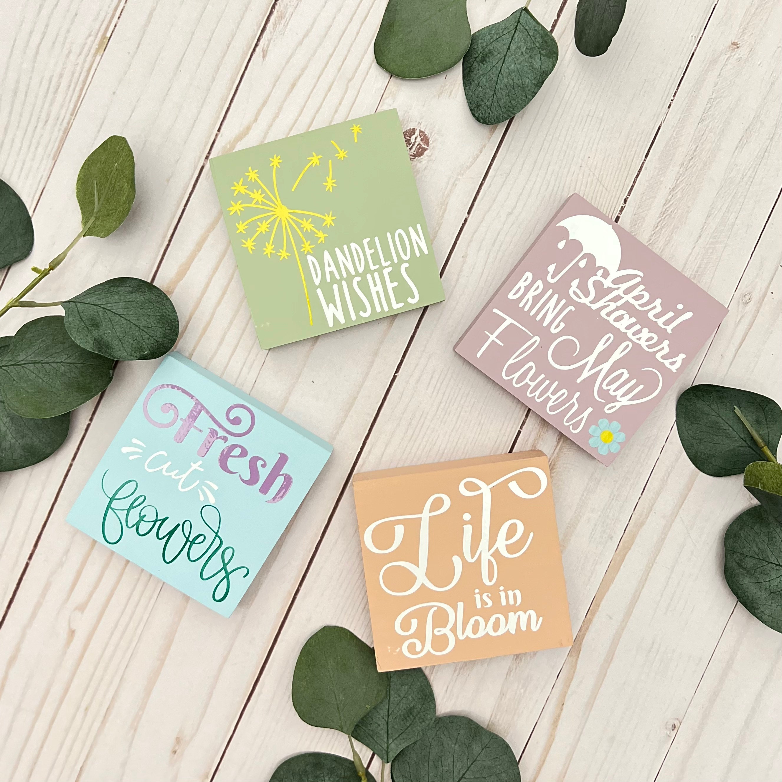 Tier Signs Tier Tray Signs // Spring Signs // Spring Decor // Wood Signs // Tiered ...