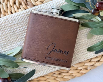 Personalized Groomsman Flask // Engraved Leather Flask // Custom Wedding Party Gift // Best Man Gift // Gift for Him // Whiskey Lover Gift