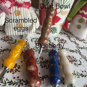 Handmade acrylic double ended seam ripper