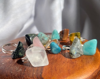 Adjustable Crystal Rings | rings, gemstone rings, crystal rings, adjustable ring bands, Deserted Wildflower Co, desertedwildflowerco, rings