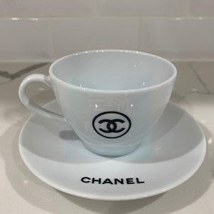 Chanel Teapot purse  Chanel decor, Tea pots, Teapots unique