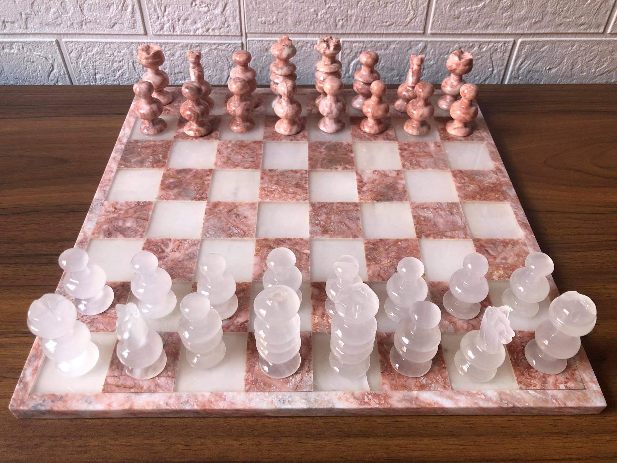 16 Marble Chess Set in Coral and Red – Chess House