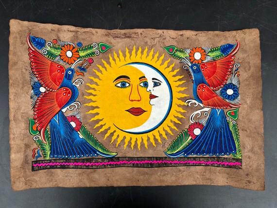 アマテ紙に描かれた太陽と月の絵画、メキシコ美術における