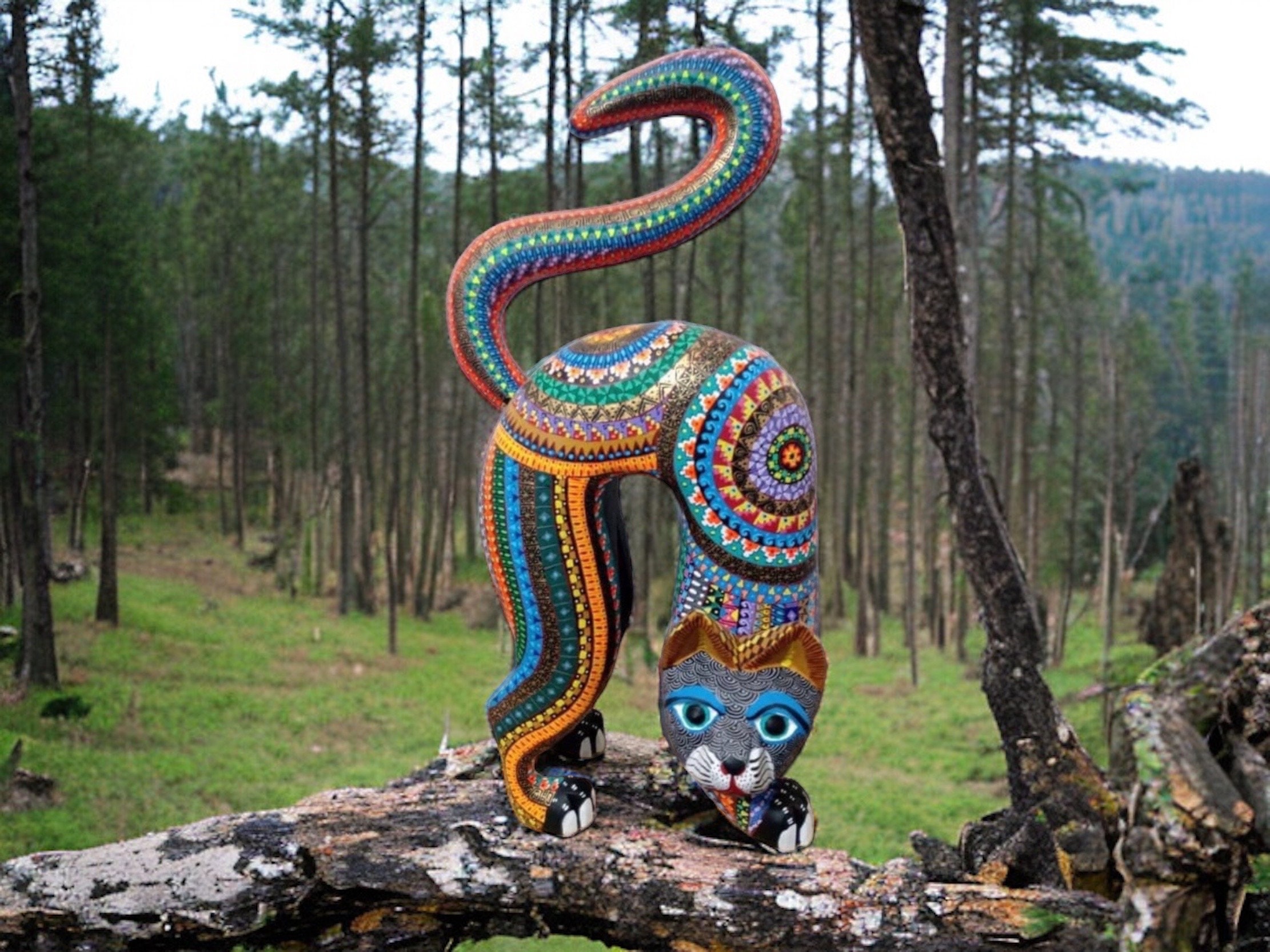 メキシコ アレブリヘ　陶器　ねこ　メキシコ民芸 猫の像 メキシコの民芸品 アレブリヘ彫刻 木製 メキシコの装飾