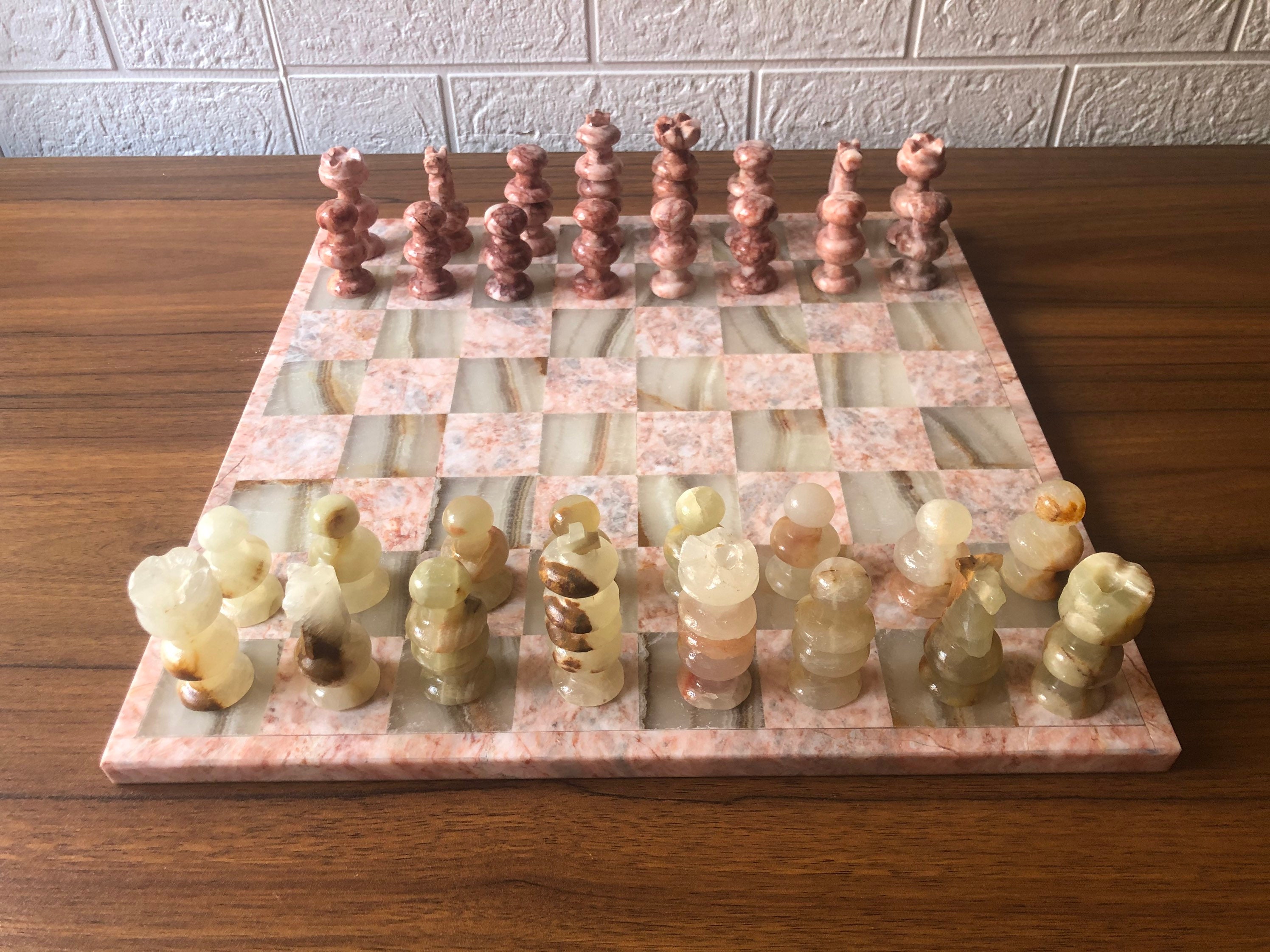 大型チェスセット 13.77インチ x 13.77インチ、ピンクとグリーンの