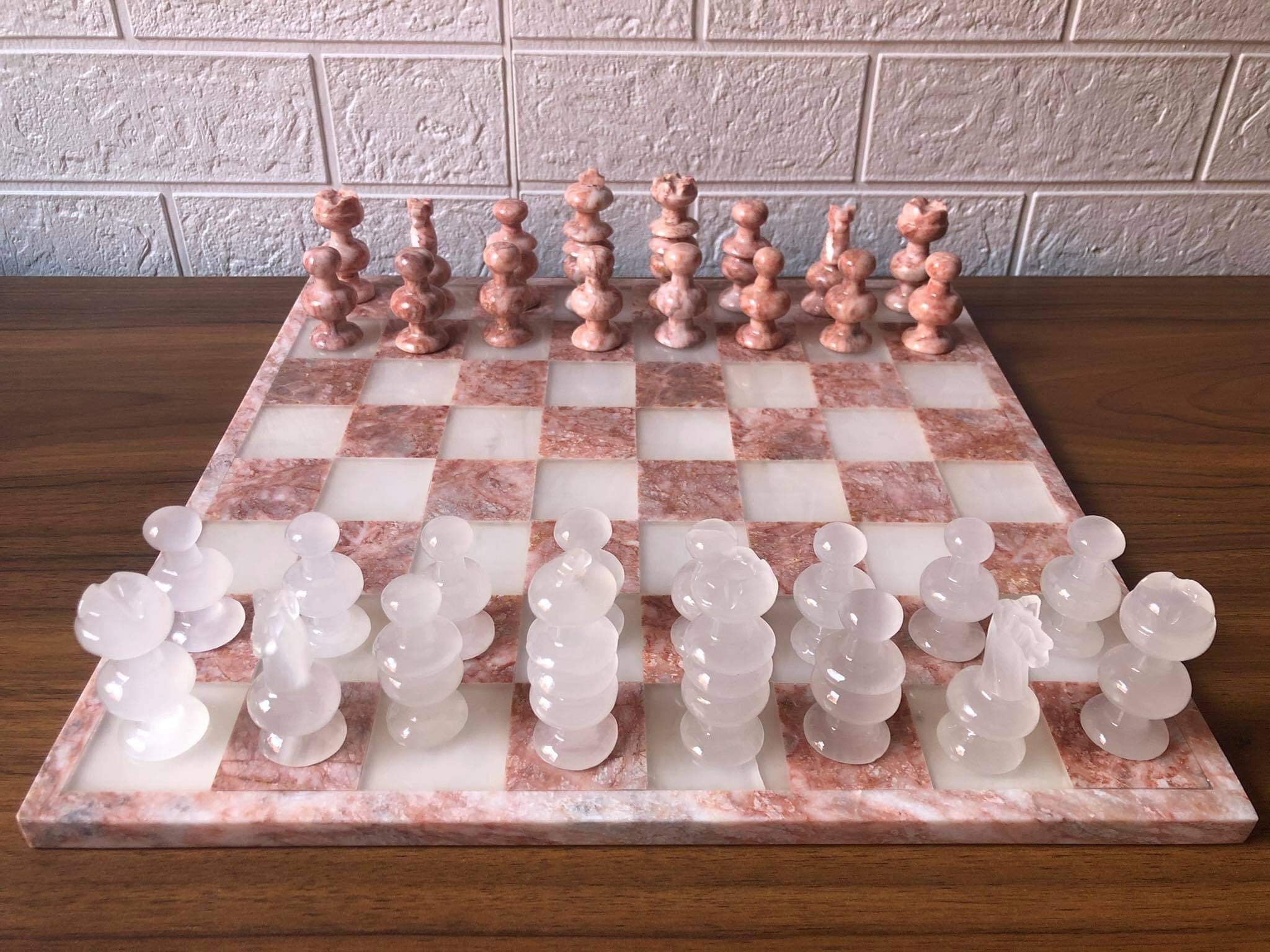 16 Marble Chess Set in Coral and Red – Chess House