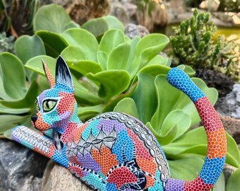 Cat Statue Mexican Folk Art Alebrije Sculpture, Wooden as Mexican