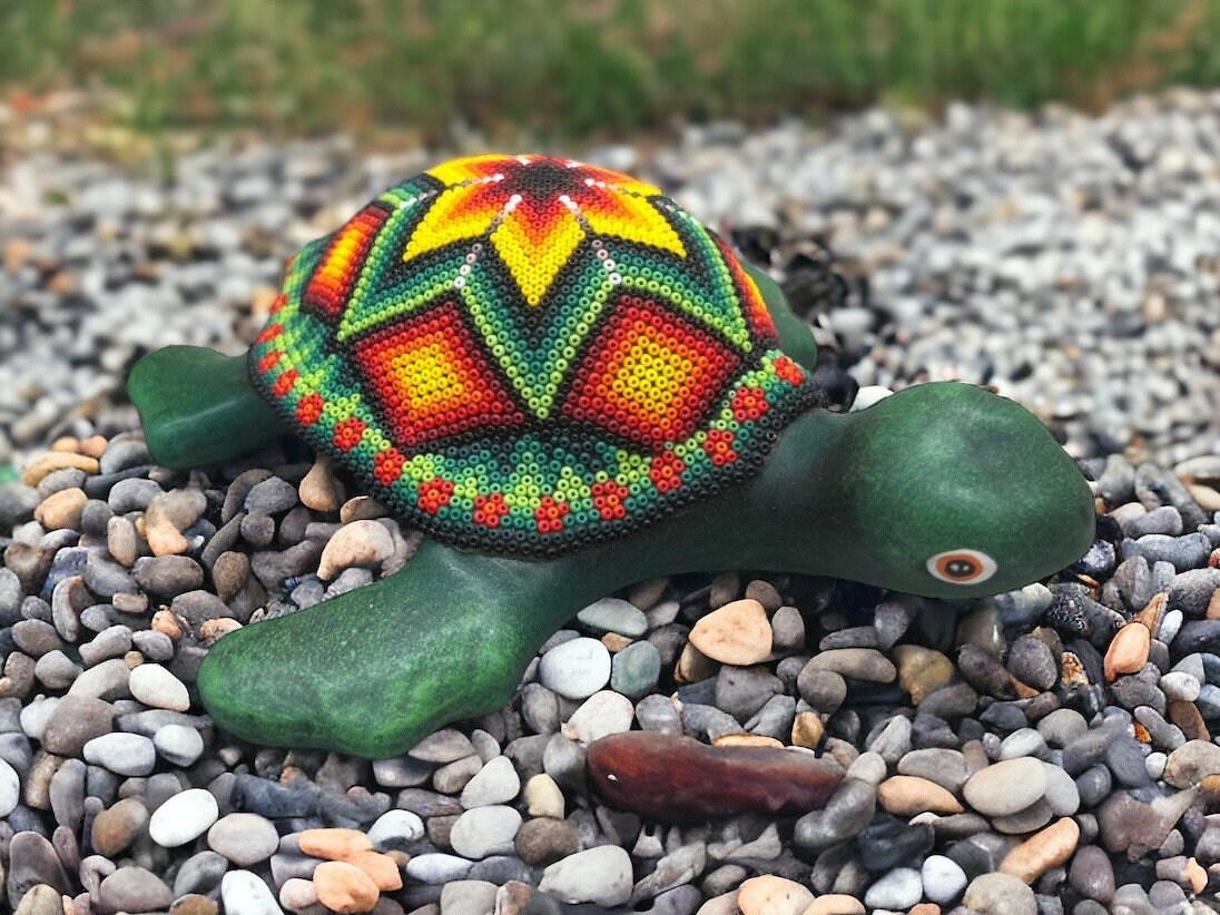 Turtle Statue Huichol Sculpture Of Mexican Folk Art, Turtle Wixarika As A Mexican Decorative Figure , Made Of Resin And Beads