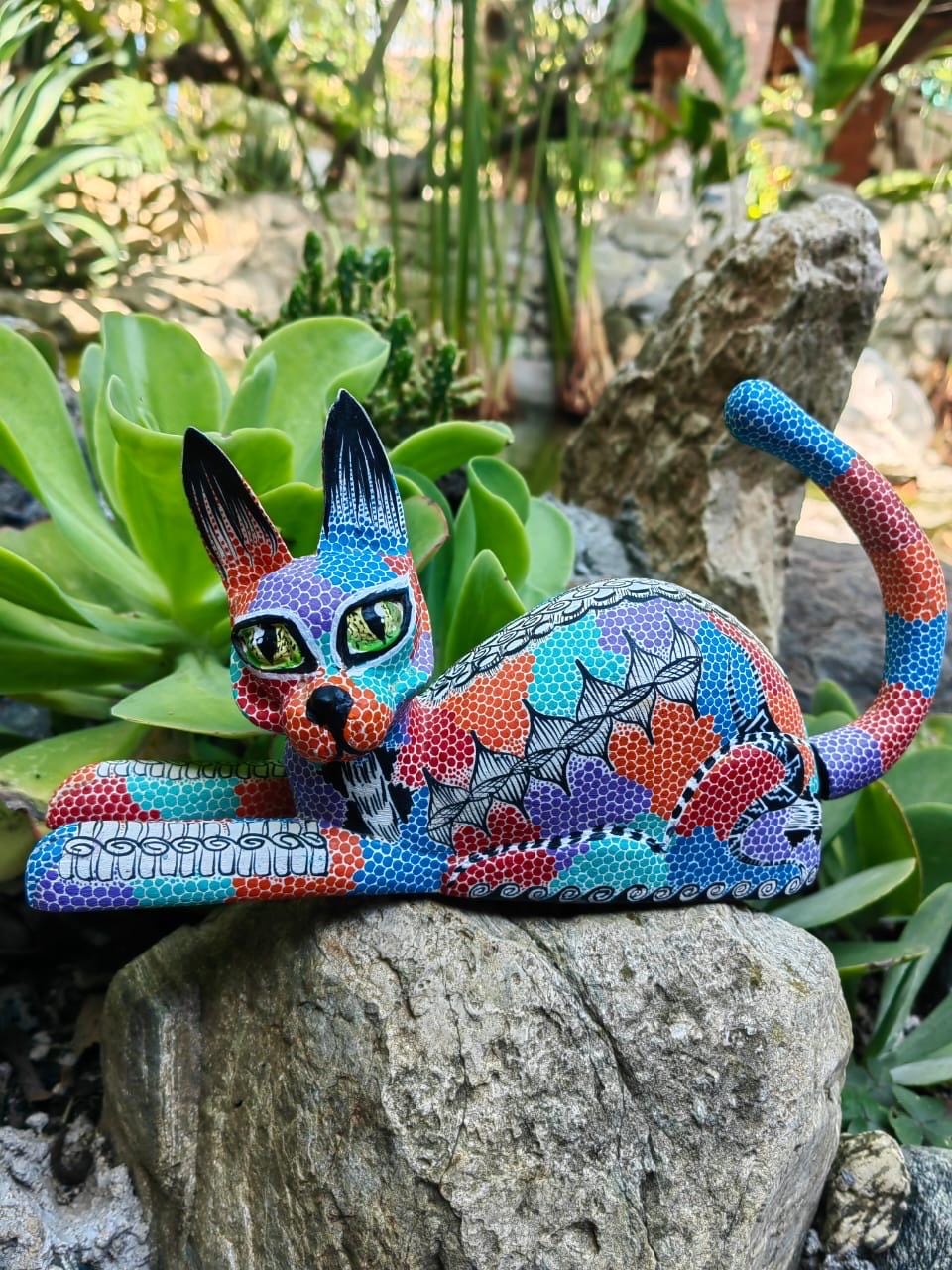 Cat Statue Mexican Folk Art Alebrije Sculpture, Wooden as Mexican