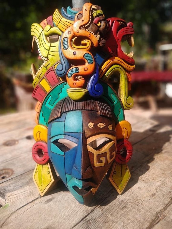 プレヒスパニックの木製マスク、マヤ文化、メキシコの壁画、手彫り