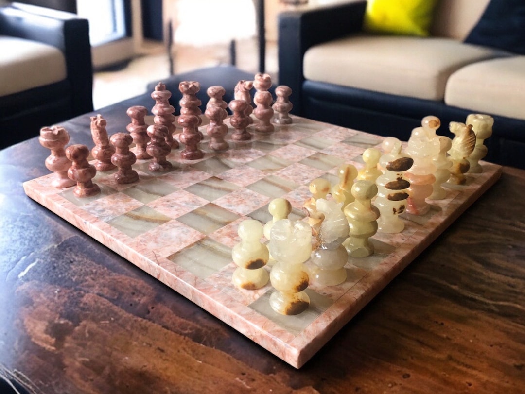 大型チェスセット 13.77インチ x 13.77インチ、ピンクとグリーンの