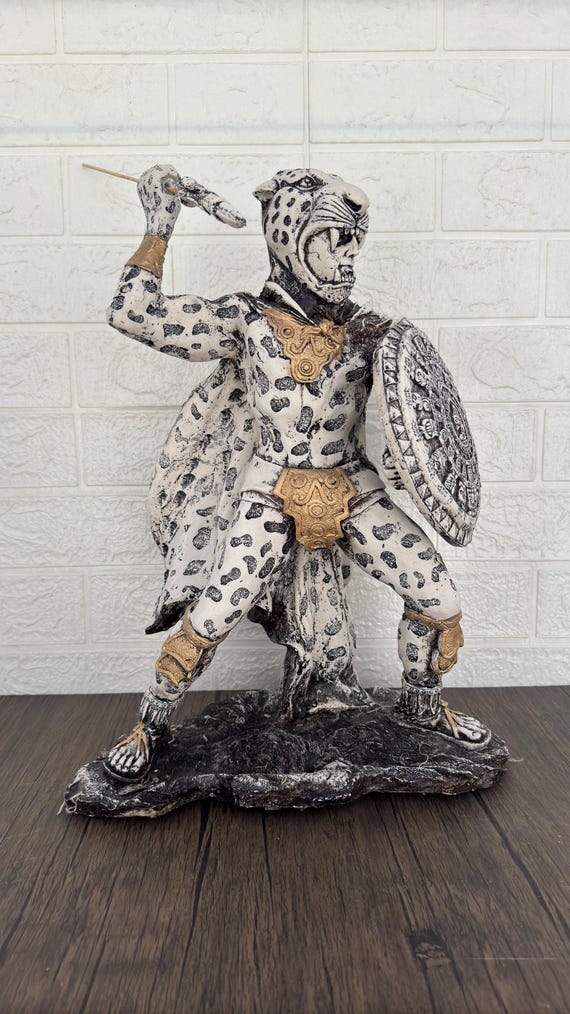 XL Large Aztec Warrior in Battle Mexican Decoration, Aztec Art