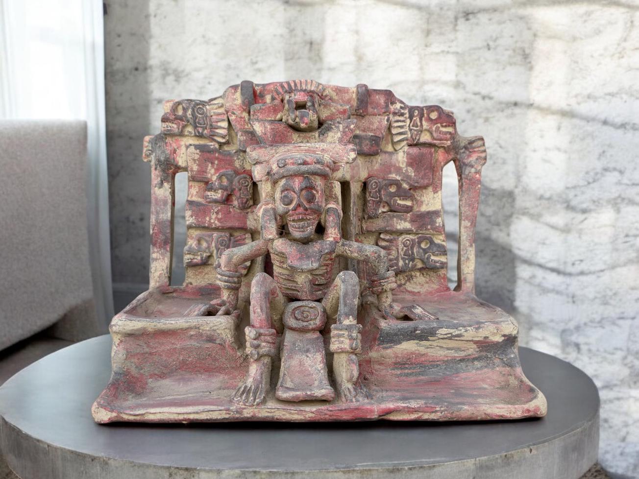 スケルトンハンド（大理石の彫刻）