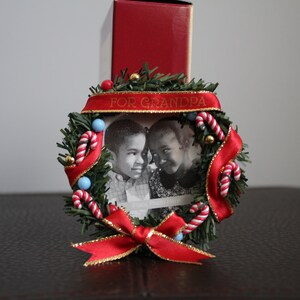 2005 Hallmark Keepsake Ornament For Grandpa | Photo Holder Ornament