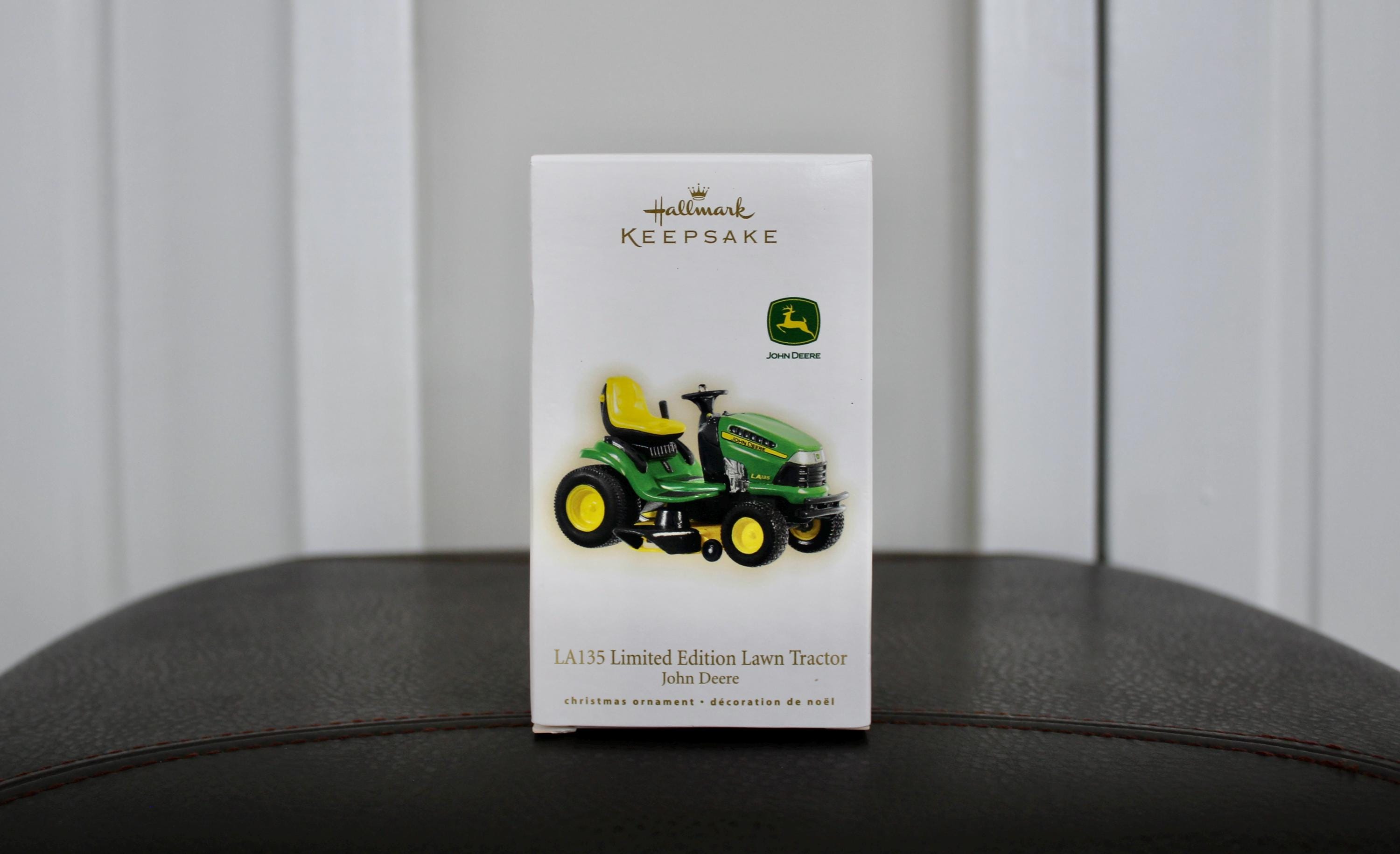 2009 Hallmark Keepsake Ornament LA 135 Limited Edition Lawn 