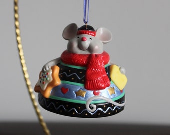 2000 Hallmark Keepsake Ornament The Christmas Belle