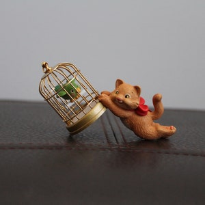2000 Hallmark Keepsake Ornament Mischievous Kittens | 2nd in Series
