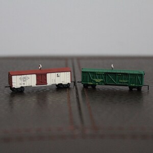 2000 Hallmark Keepsake Ornament Horse Car and Milk Car | Miniature Ornament | Lionel 746 Norfolk and Western | Set of Two