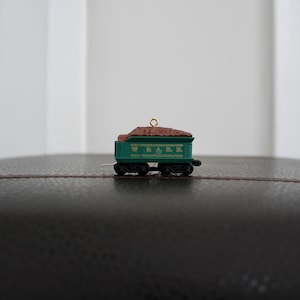 2000 Hallmark Keepsake Ornament The Tender | Lionel General Steam Locomotive