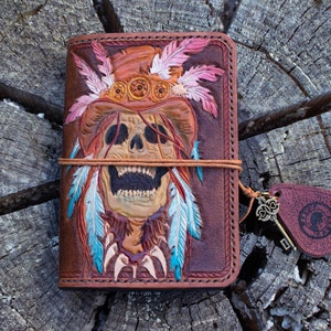 Funda de pasaporte de cuero hecha a mano, funda de pasaporte de cuero tallado, billetera de viaje hecha a mano, porta pasaporte hecho a mano, billetera personalizada