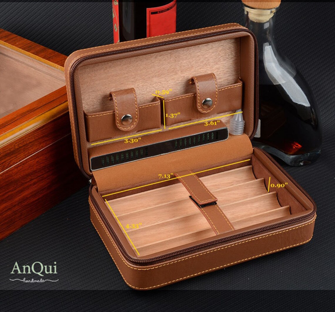 Leather Cigar Case/ Portable humidor /Cedar Wood /Travel | Etsy