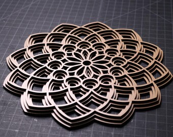 Geschichtete blühende Blumenkunst (Laserschnitt SVG digitale Datei und Anleitung nur)