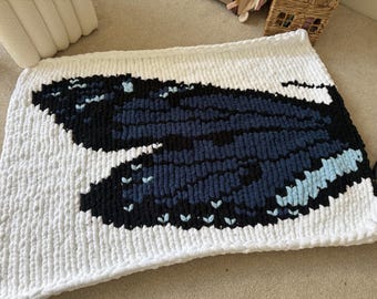Butterfly Chunky Knit Blanket Pattern/ Hand Knitting/ Finger Knitting