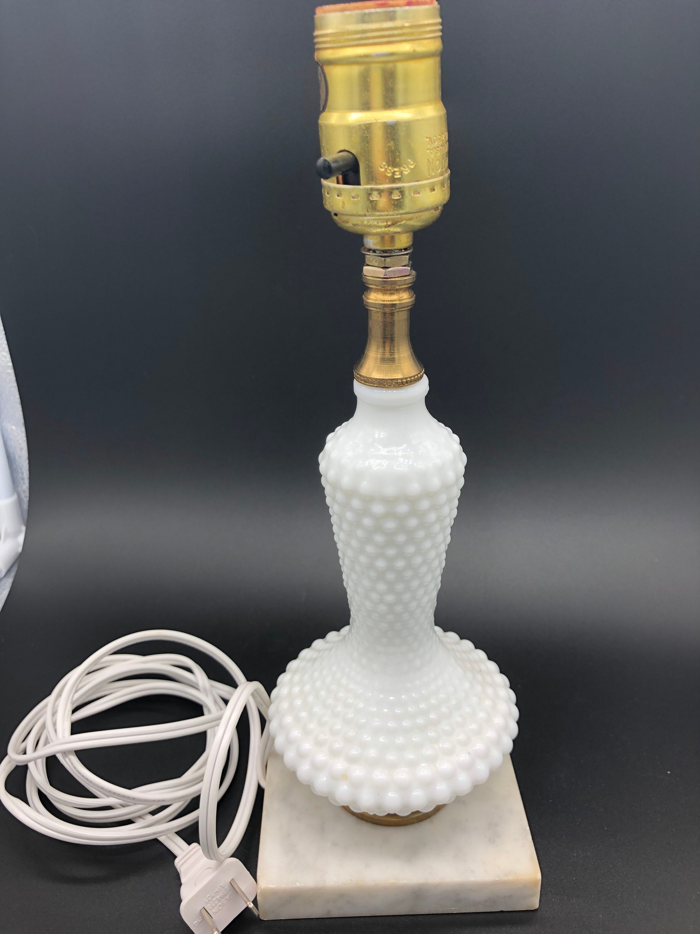 Vintage 11 Hobnail Milk Glass Table Lamp With Marble Base Etsy UK