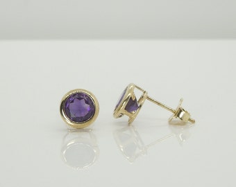 Stainless Steel Bezel-Set Round Circle Stud Earrings with Amethyst Stellux Crystals pair Stainless Steel Bezel-Set Round Circle Stud Earrings with Amethyst Stellux Crystals pair