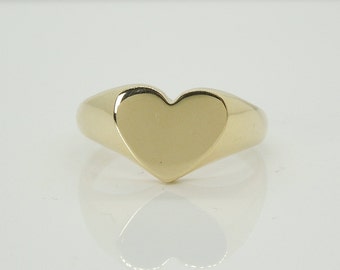 Heart Signet Ring, 14K Yellow Gold Heart Signet Ring, Heart Ring, Engravable Signet Ring, Initial Signet Ring, Initial Ring, Letter Ring