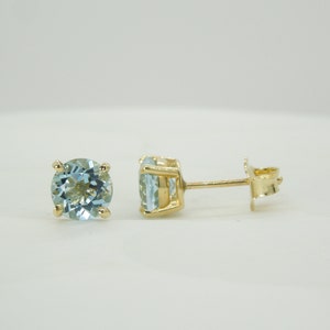 Round Aquamarine Solitaire Stud Earrings, 14K Yellow Gold Aquamarine Stud Earrings, Round Studs, Aquamarine Earrings, March Birthstone