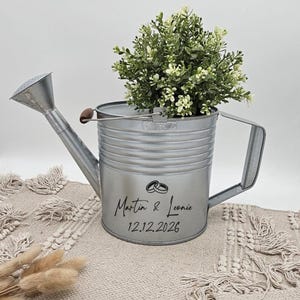 Gießkanne Deko Hochzeitsgeschenk, personalisierte Gießkanne, Hochzeitsgeschenk, Deko Gießkanne, Gießkanne mit Namen, Gießkanne