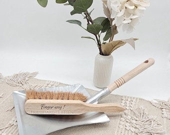 Personalized wooden hand broom and dustpan set – Hands off with custom name, Father's Day gift for men, engraved dustpan and dustpan set for workshop use