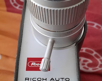 RICOH Auto Zoomstar video camera from 1964 and Still Works