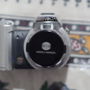 Konica Minolta Dimage Z1 Like New Full Star Digital Camera From Early 2000S. image 5